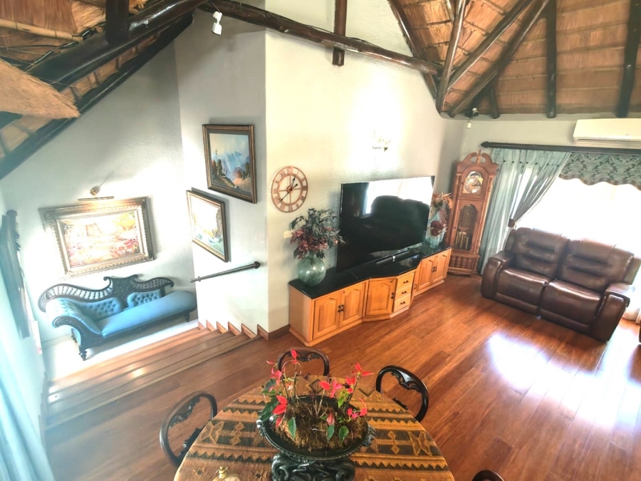 4 Bedroom Property for Sale in Wilkoppies North West